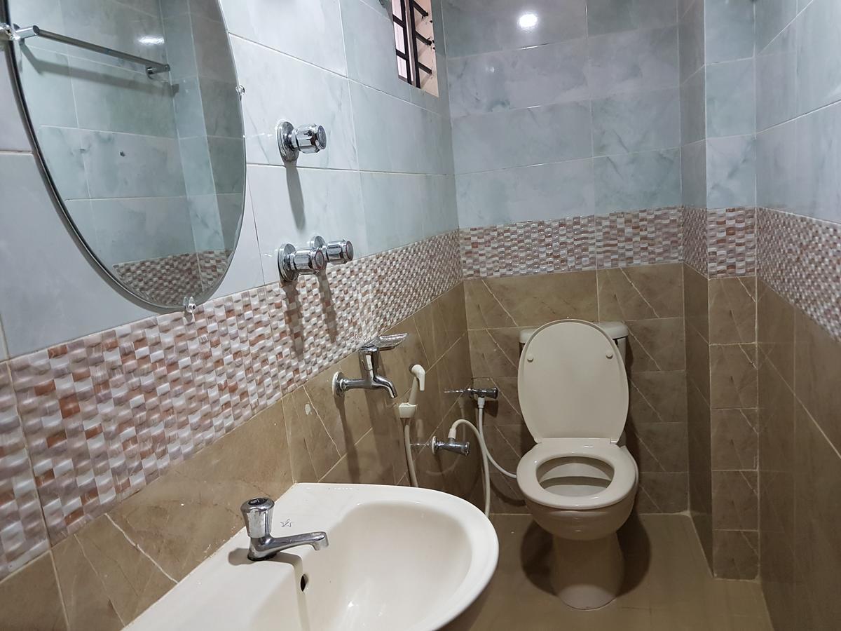 Hotel Diamond Park Dakhin Kattali Esterno foto